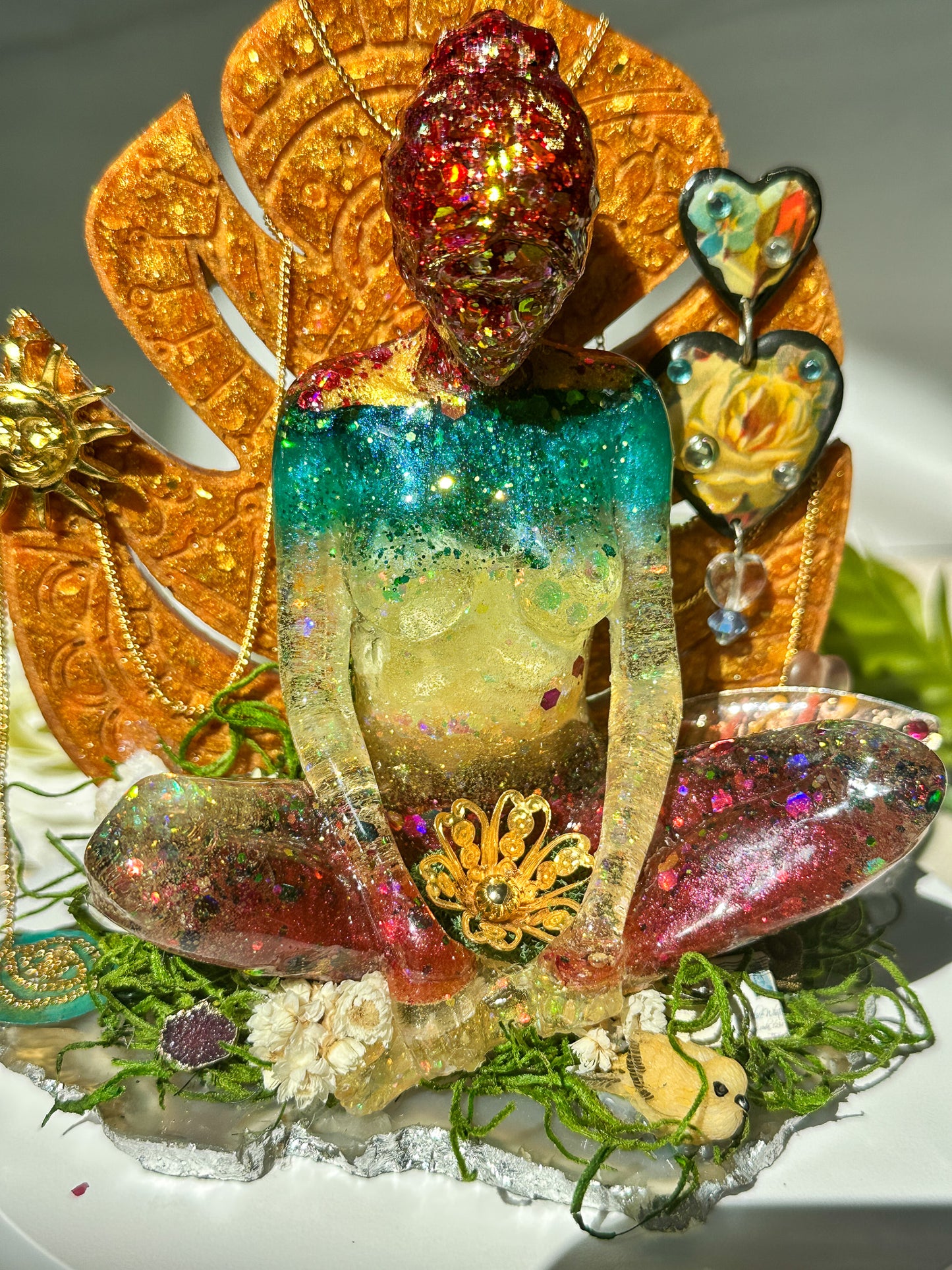 Trying to Bloom – Somavision Sculpture
