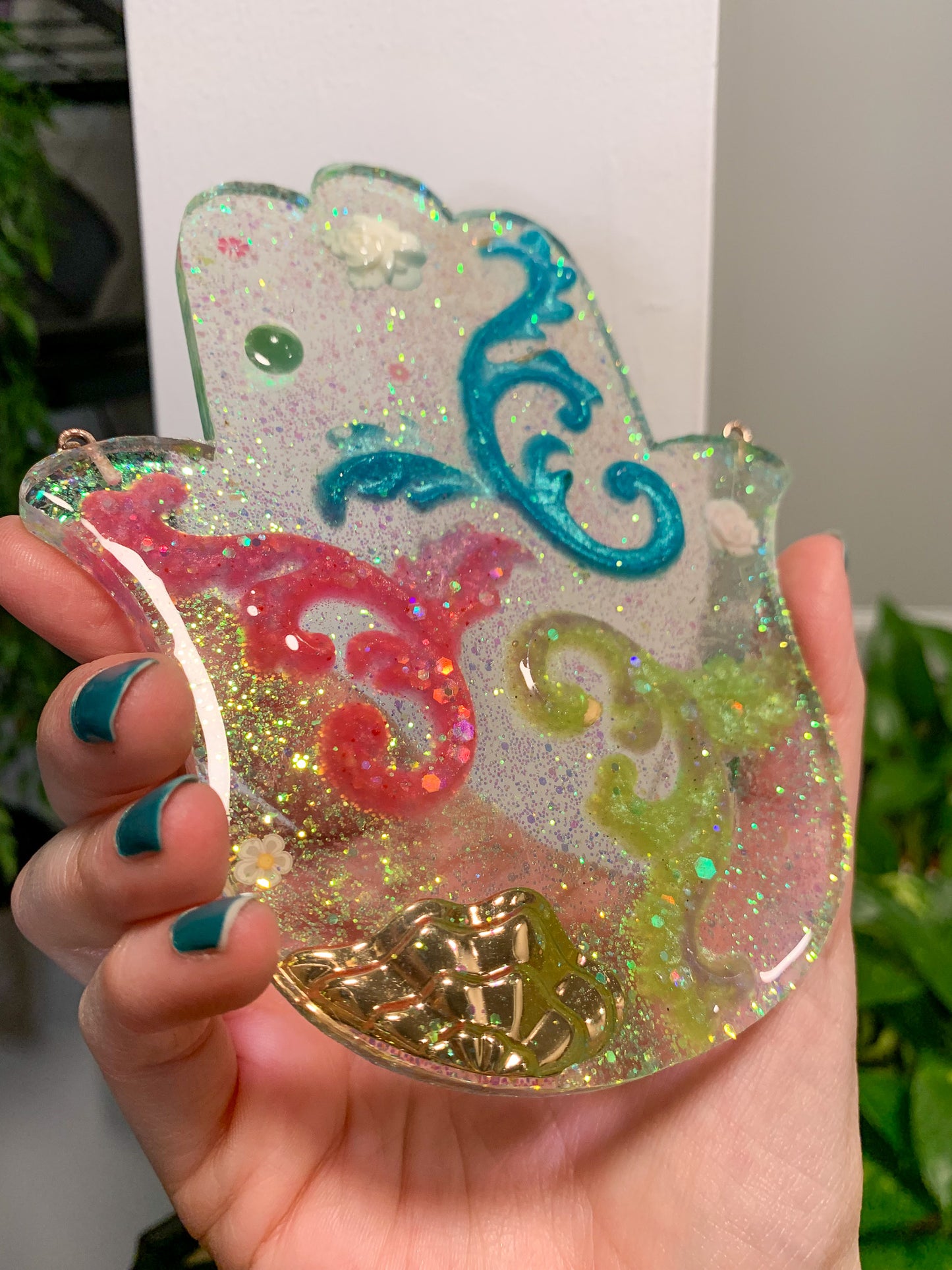 Glitter Water Horse Hamsa