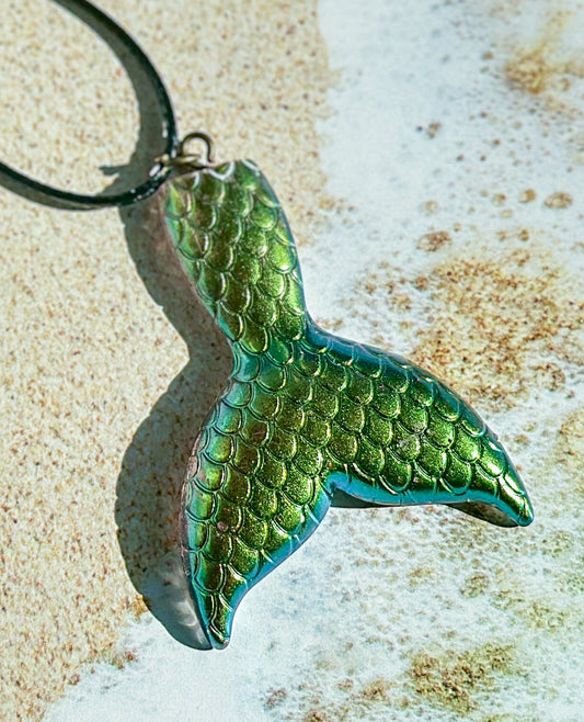 Life Mermaid Tail Necklace
